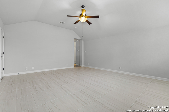 Image 35 of 43 For 13539 Falls Summit