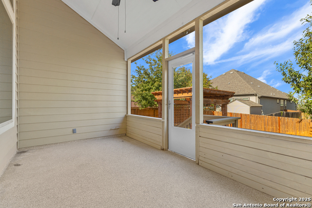 Image 36 of 43 For 13539 Falls Summit