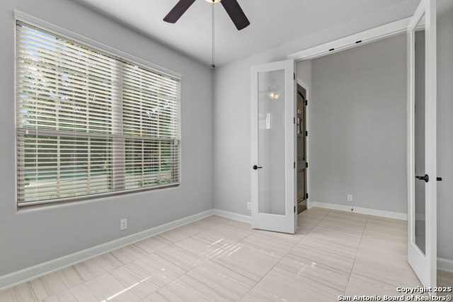 Image 6 of 43 For 13539 Falls Summit