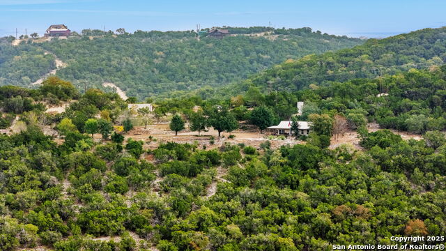 Image 35 of 49 For 411 Valley View