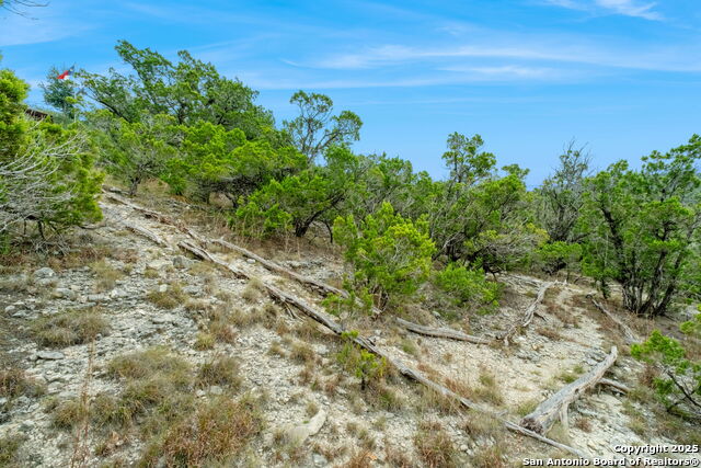 Image 43 of 49 For 411 Valley View