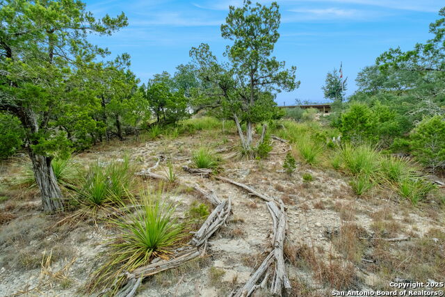 Image 45 of 49 For 411 Valley View