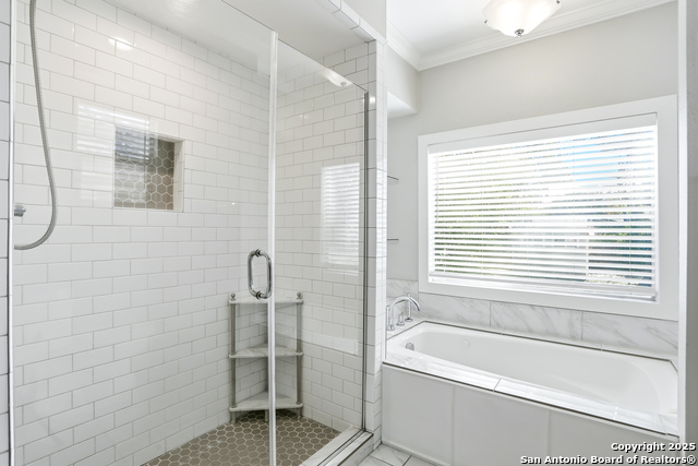 Image 20 of 29 For 214 Robinhood Pl.