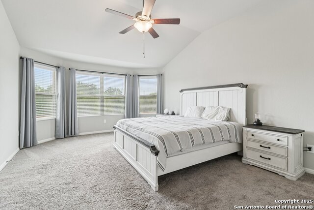 Image 18 of 25 For 8815 Straight Oaks