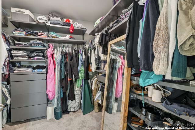 Image 21 of 25 For 8815 Straight Oaks