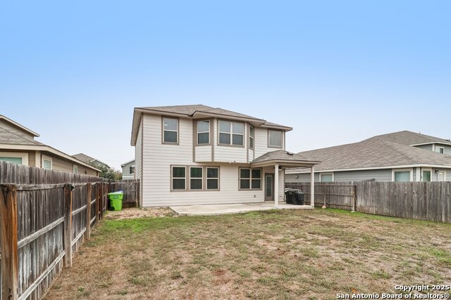 Image 23 of 25 For 8815 Straight Oaks