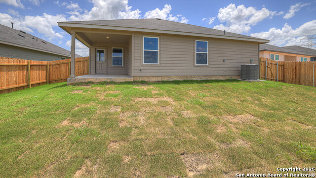 Image 30 of 34 For 322 Hodges Street