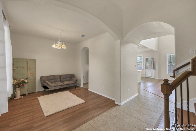 Image 2 of 42 For 2063 Western Pecan