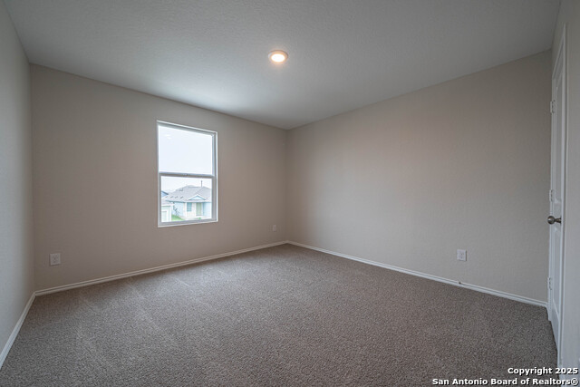 Image 20 of 27 For 2818 Gustavo