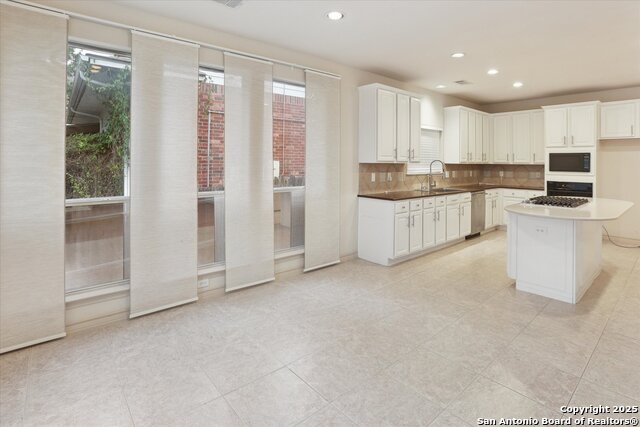 Image 12 of 35 For 24207 Bear Mtn