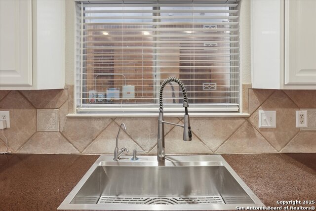 Image 14 of 35 For 24207 Bear Mtn