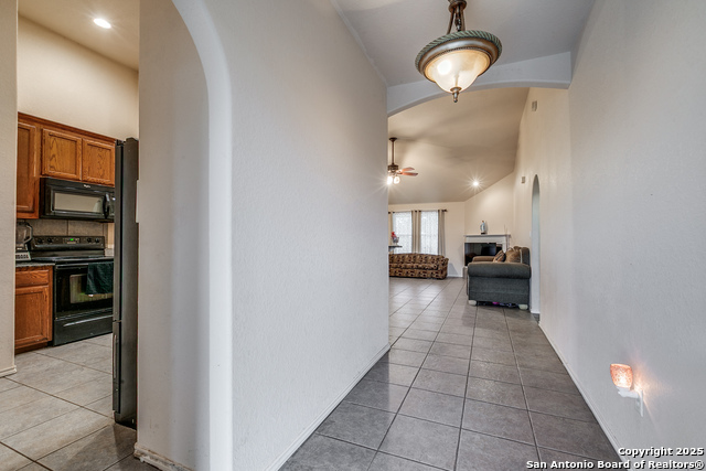 Image 9 of 33 For 745 Cimarron Square