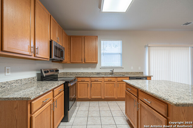 Image 12 of 31 For 6807 Elmwood