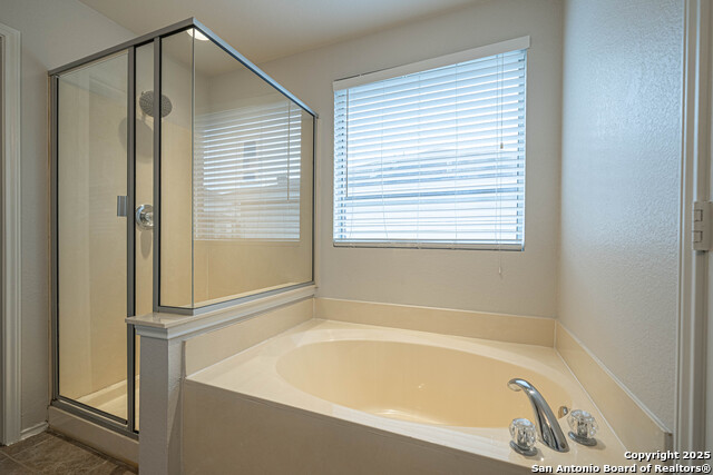 Image 26 of 31 For 6807 Elmwood