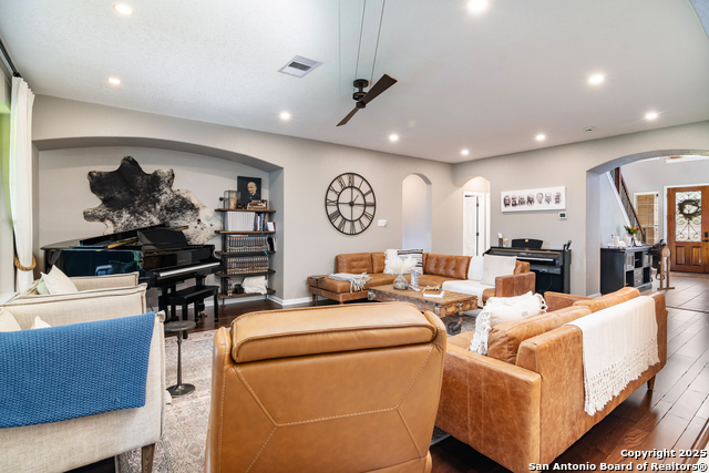 Image 9 of 30 For 1214 Ashbury Bay