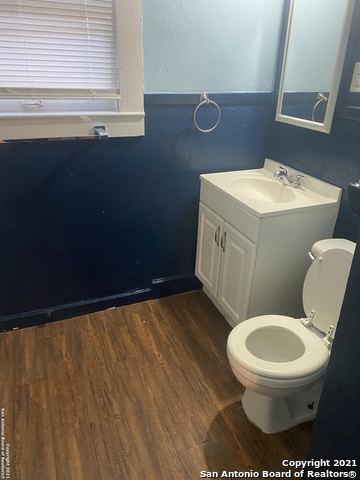 Image 4 of 8 For 324 Donaldson Ave 2