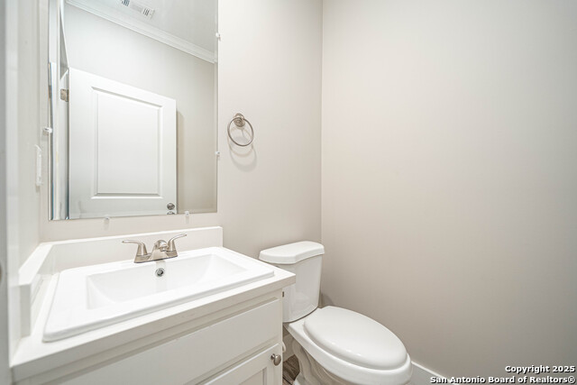 Image 16 of 34 For 1418 Burleson