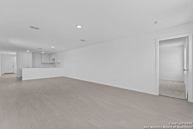 Image 16 of 22 For 2067 Powell Pl