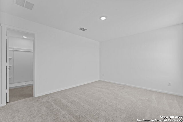 Image 17 of 22 For 2067 Powell Pl