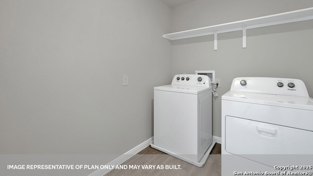 Image 24 of 44 For 325 Denali Drive