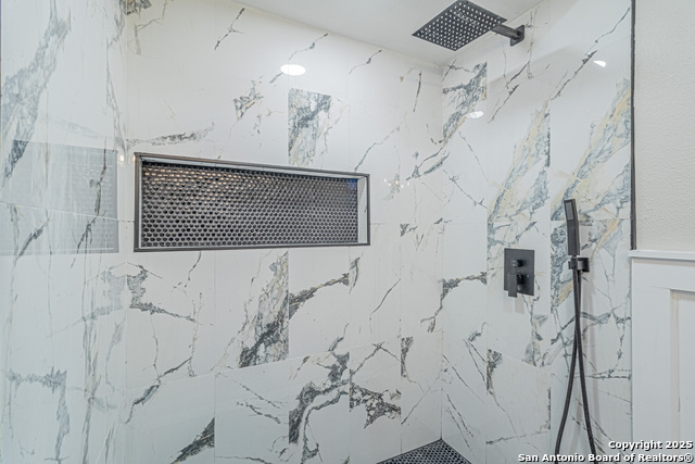 Image 29 of 42 For 5714 Green Manor St