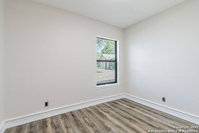 Image 35 of 42 For 5714 Green Manor St