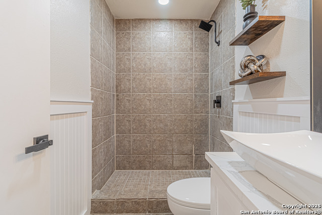 Image 38 of 42 For 5714 Green Manor St