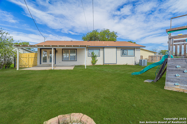 Image 41 of 42 For 5714 Green Manor St