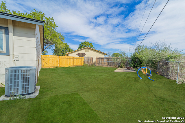 Image 42 of 42 For 5714 Green Manor St