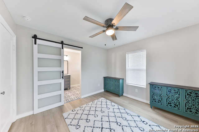 Image 14 of 28 For 315 Norwood 1