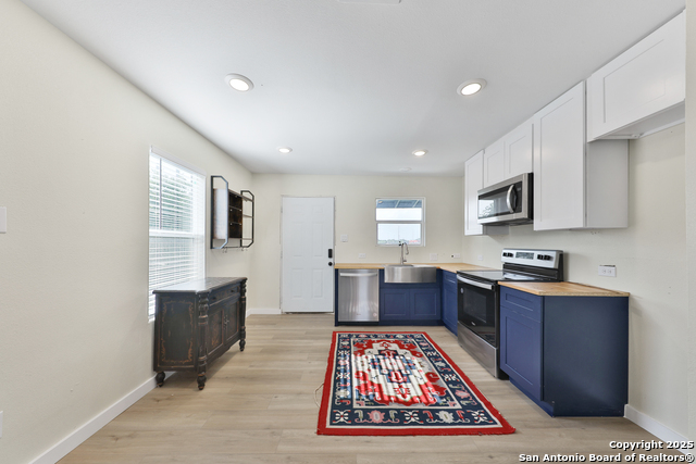 Image 6 of 28 For 315 Norwood 1