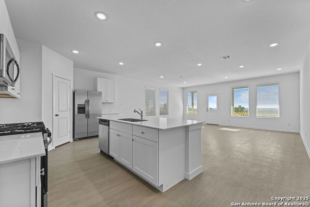 Image 14 of 28 For 14978 Taradeau