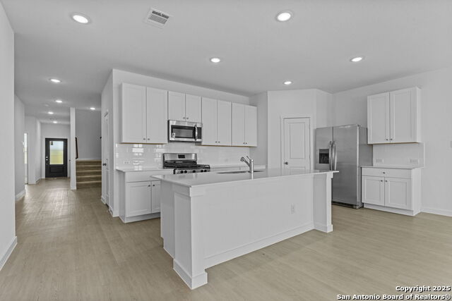 Image 15 of 28 For 14978 Taradeau