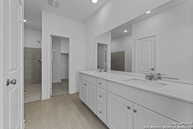 Image 21 of 28 For 14978 Taradeau