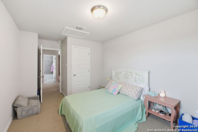 Image 22 of 25 For 2443 Carino  