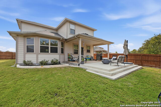 Image 24 of 25 For 2443 Carino  