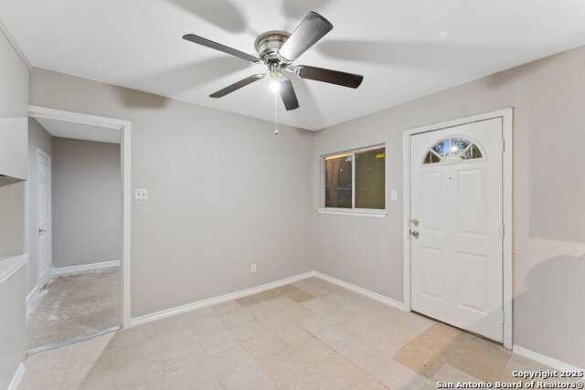 Image 17 of 28 For 5003 Casa Oro