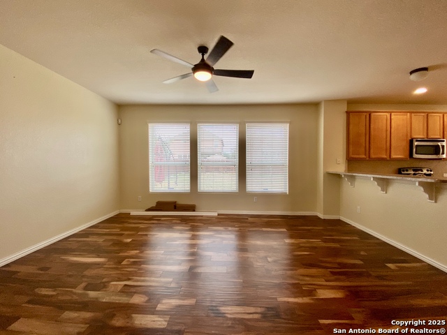 Image 3 of 17 For 8711 Finlandia Gap