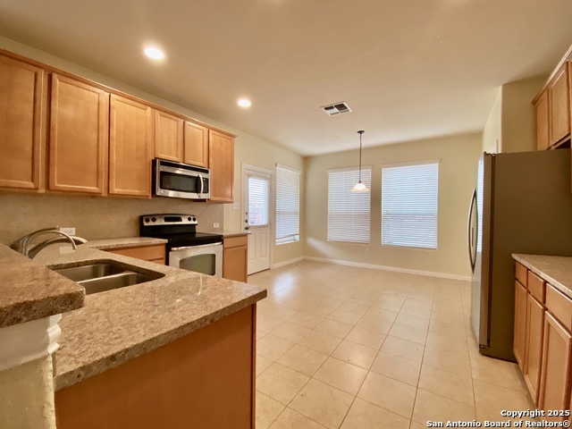 Image 4 of 17 For 8711 Finlandia Gap