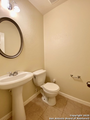 Image 9 of 17 For 8711 Finlandia Gap