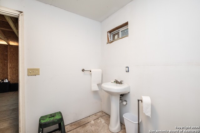 Image 29 of 39 For 163 Buckeye