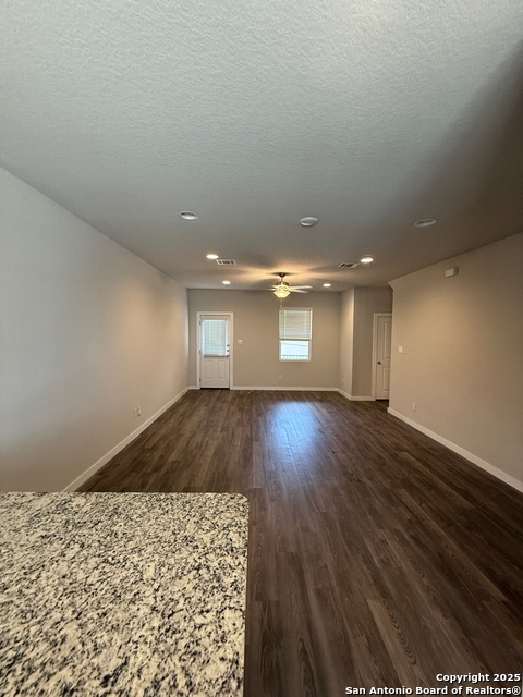 Image 3 of 37 For 8318 Runner Cove  101