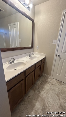 Image 13 of 36 For 189 Corral Fence