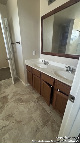 Image 31 of 36 For 189 Corral Fence