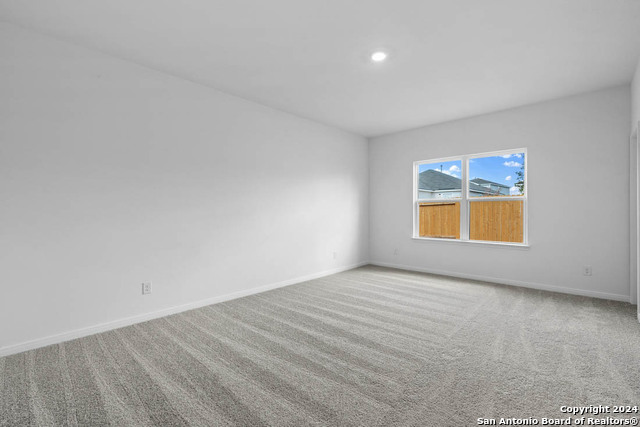 Image 12 of 33 For 11704 Luckey Villa