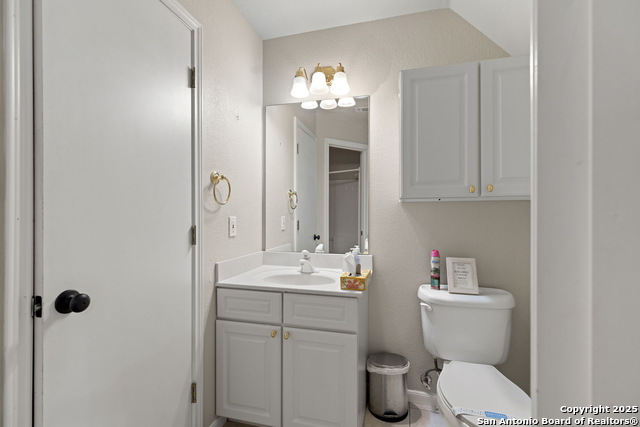 Image 43 of 52 For 1761 Lakeside W