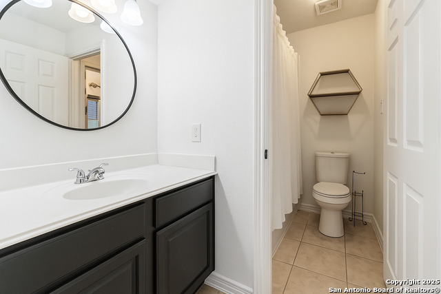 Image 33 of 45 For 23510 Rockbrook