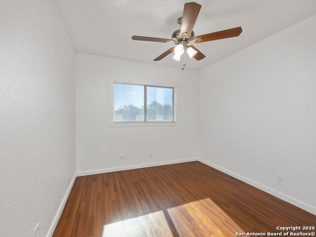 Image 25 of 42 For 5806 Summer Fest