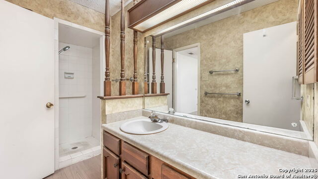 Image 19 of 21 For 7331 Crownpiece