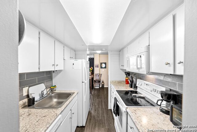 Image 15 of 25 For 7039 San Pedro Ave  504